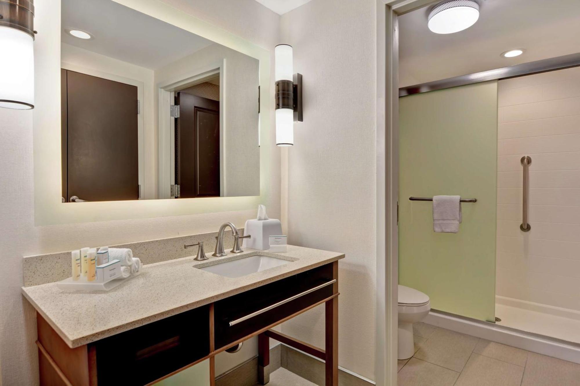 โฮมวูด สวีท บาย ฮิลตัน ซาแวนนาห์แอร์พอร์ต Hotel ซาวานนาห์ ภายนอก รูปภาพ